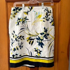 Ann Taylor spring time pencil skirt